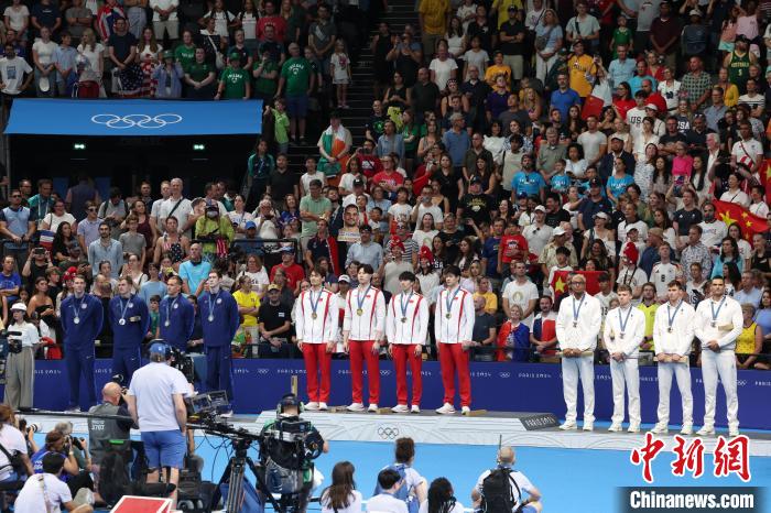 中国游泳队打破美国垄断摘金 创历史首夺男子