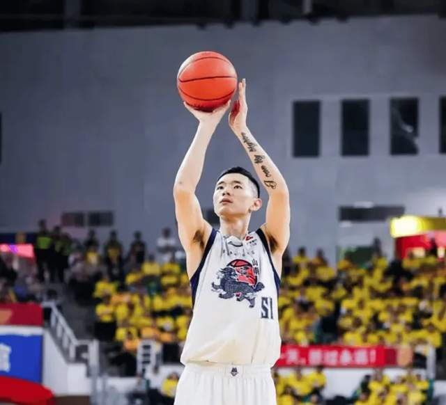 山西100-94力克山东，陈林坚爆发邱彪决策引争议