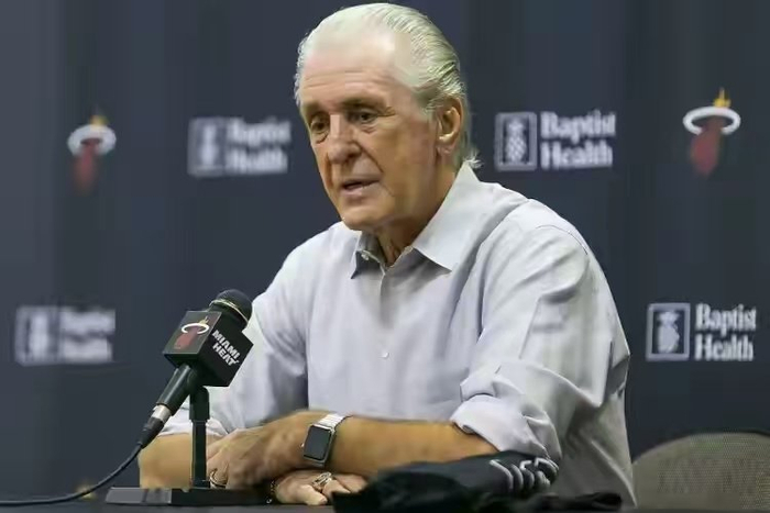 NBA常规赛分区前十格局初定 火箭猛龙热火陷困境