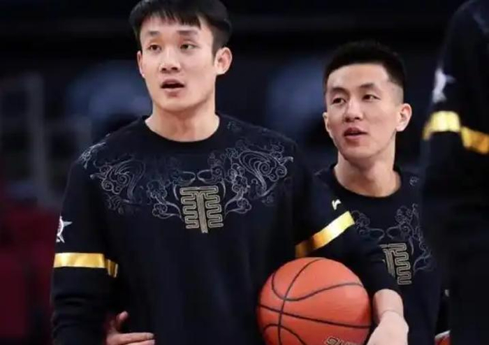 辽鲁生死战引爆CBA季后赛 郭艾伦丁彦雨航同台解